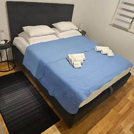Splitpodstrana Adria