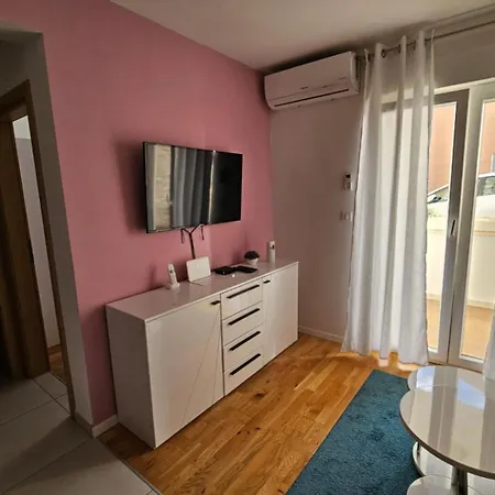Appartamento Splitpodstrana Adria